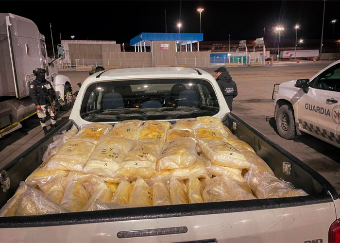 Aseguran más 40 toneladas de metanfetamina en Michoacán